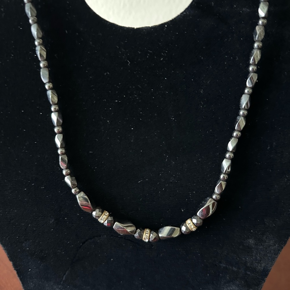 Elegant Black Beaded Necklace